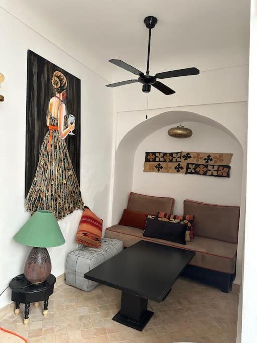 Charming Riad In The Medina Of Marrakech With 4 Nice Rooms Марракеш Экстерьер фото